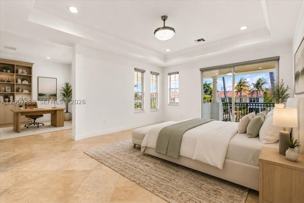 996 Sanibel Dr, Hollywood FL 33019