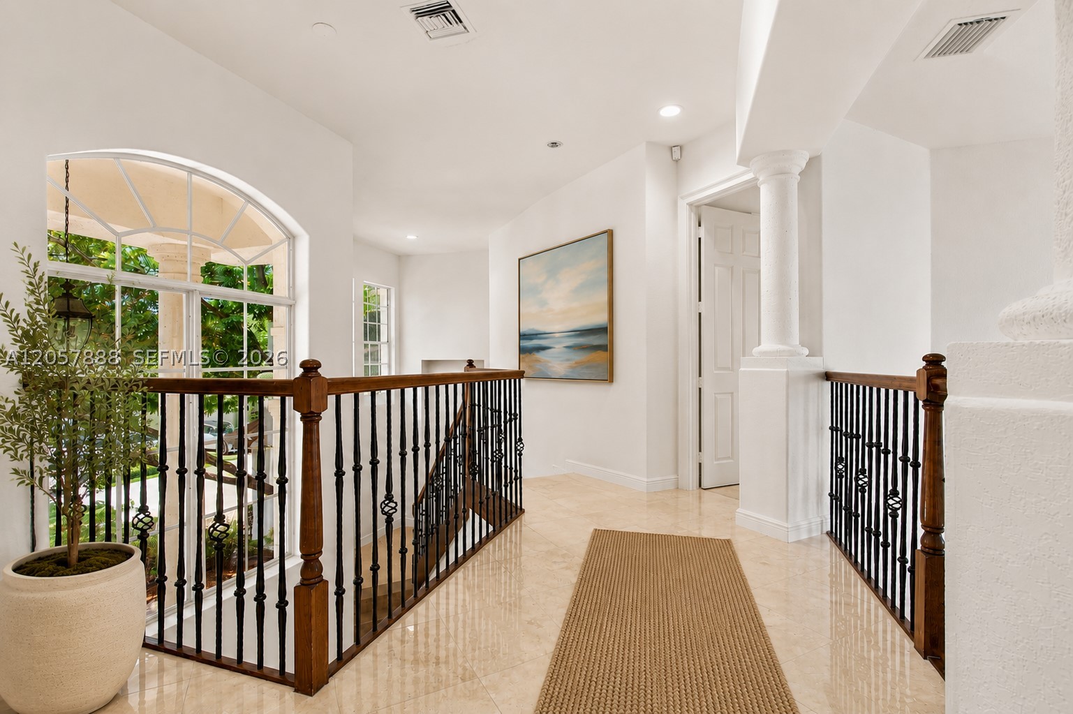 996 Sanibel Dr, Hollywood FL 33019