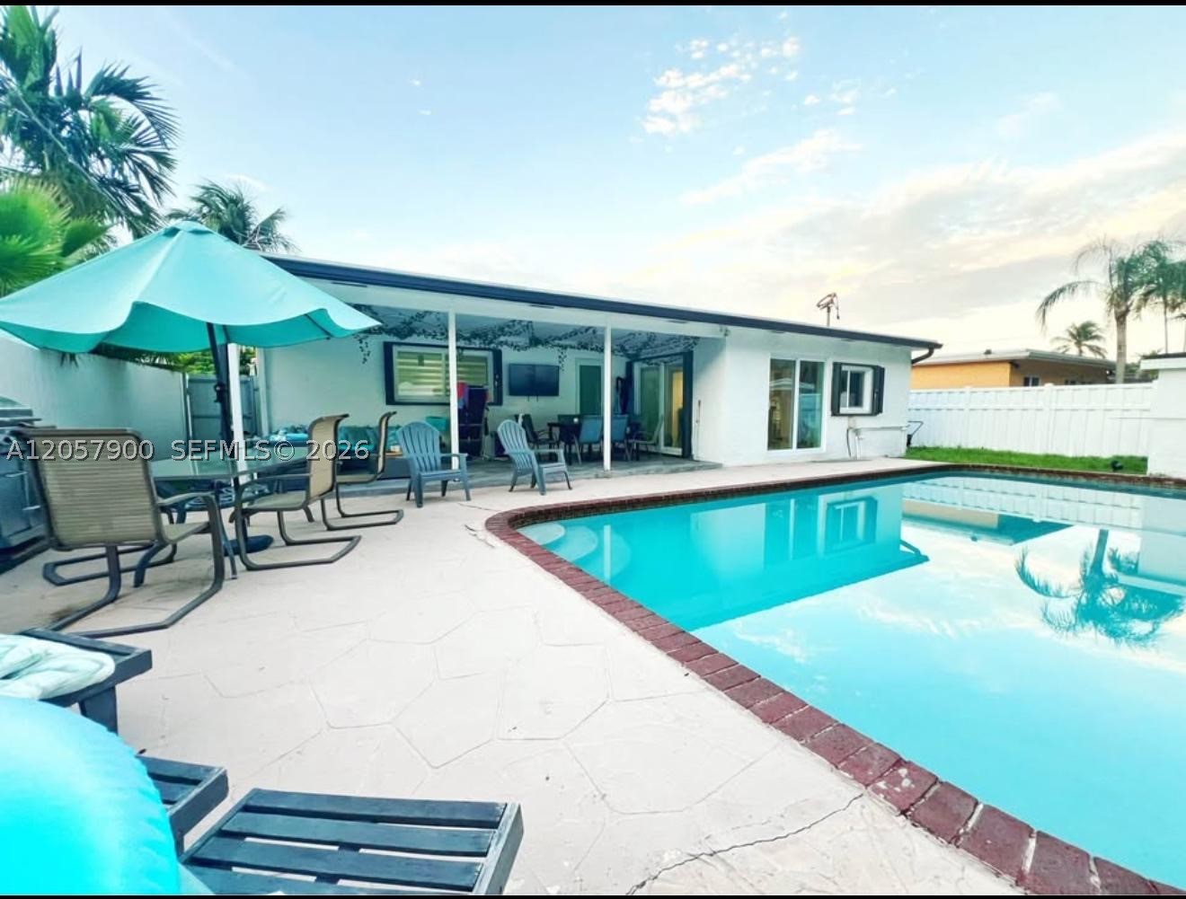 11371 NW 32nd Mnr, Sunrise FL 33323