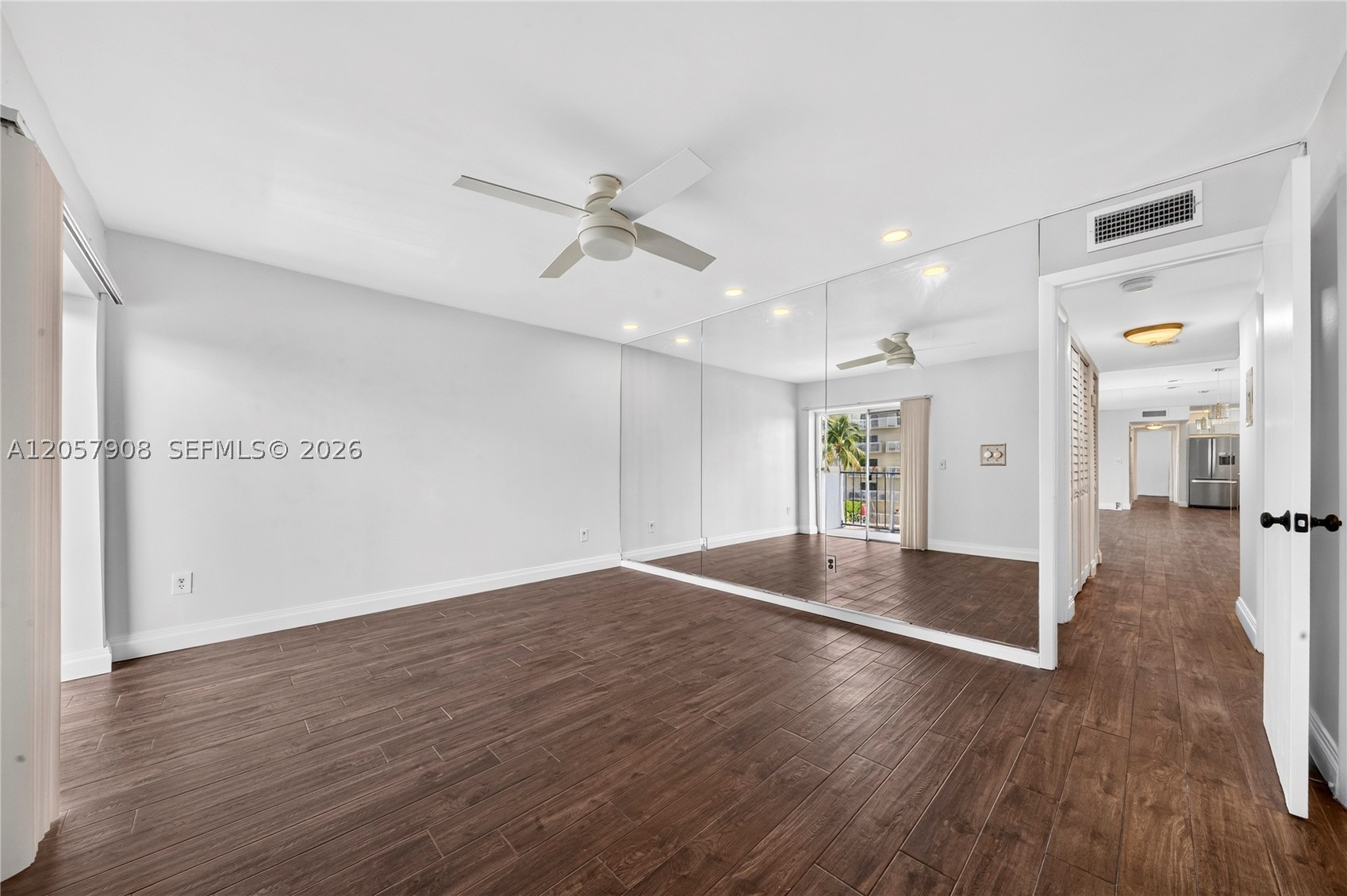3642 NE 171st St #305, North Miami Beach FL 33160