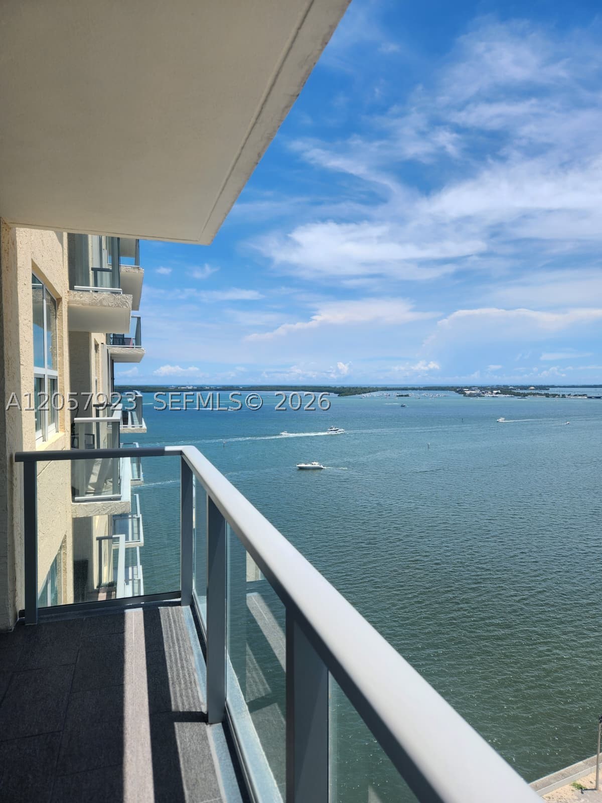 1155 Brickell Bay Dr #1807, Miami FL 33131