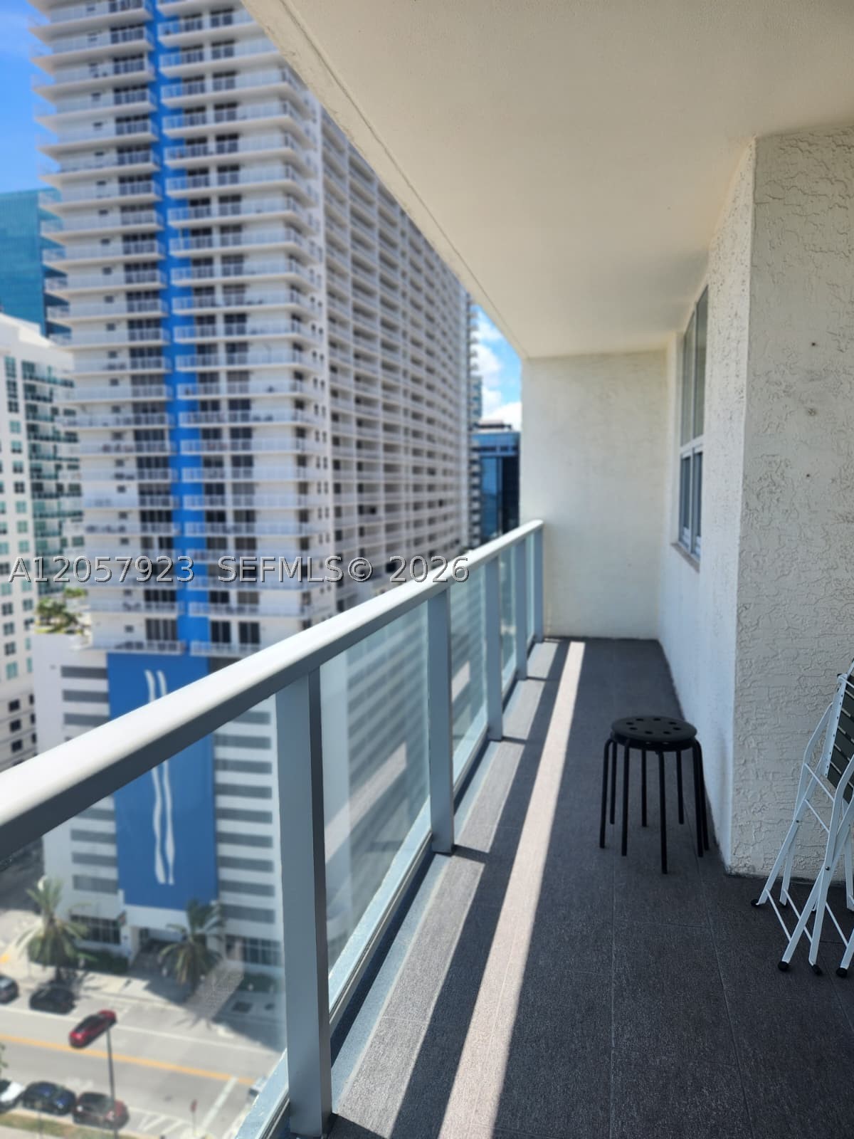 1155 Brickell Bay Dr #1807, Miami FL 33131
