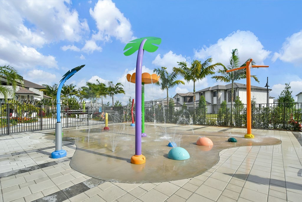 8316 NW 43rd St, Doral FL 33166