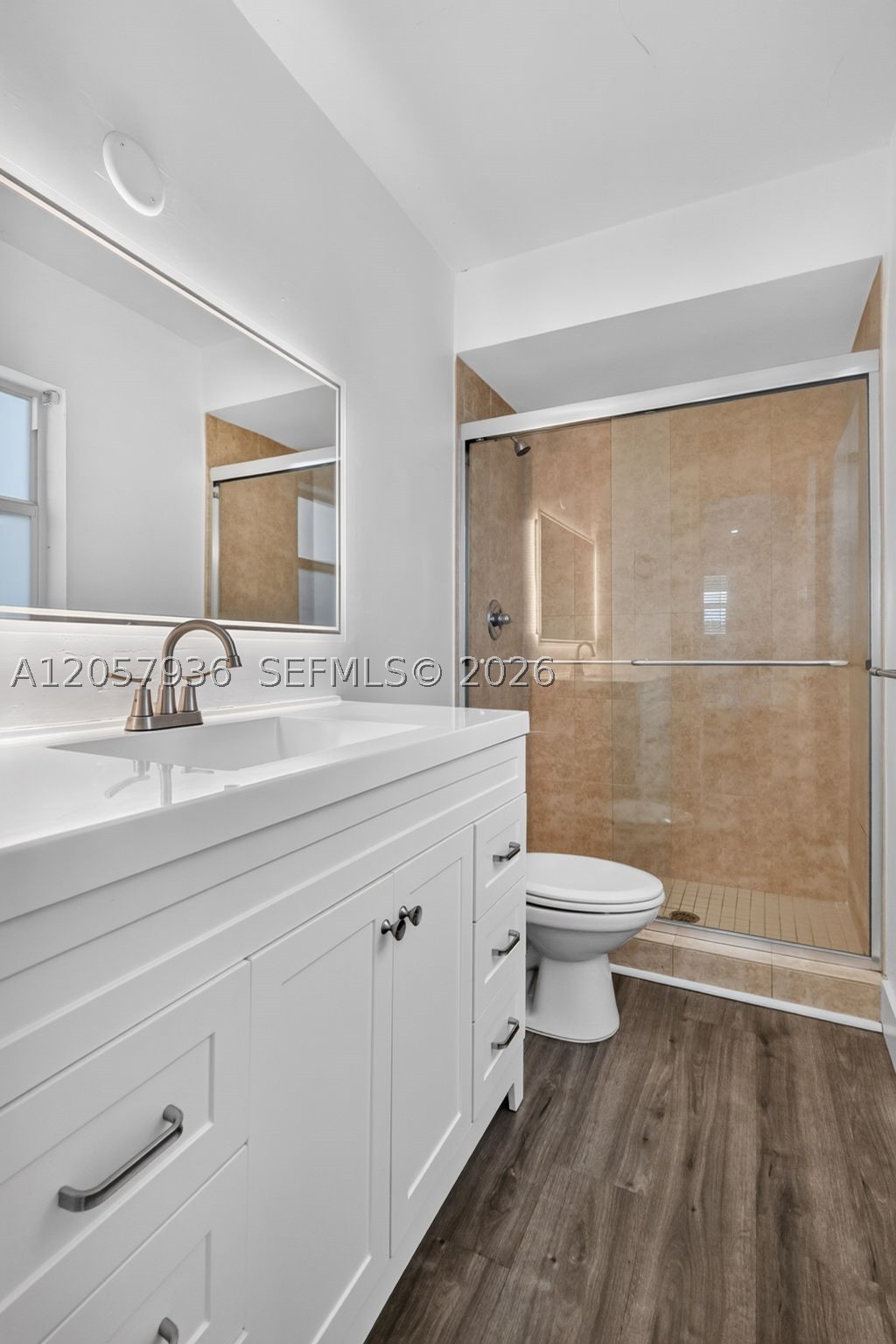 2100 Diana Dr #310, Hallandale Beach FL 33009