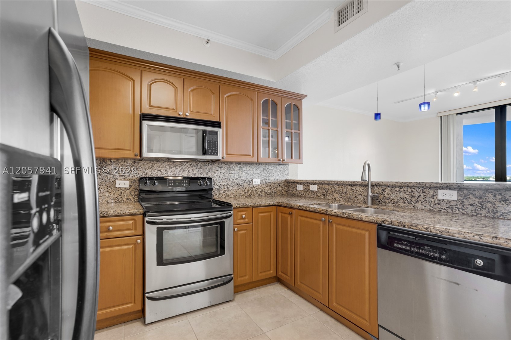 2301 SW 27th Ave #1102, Miami FL 33145
