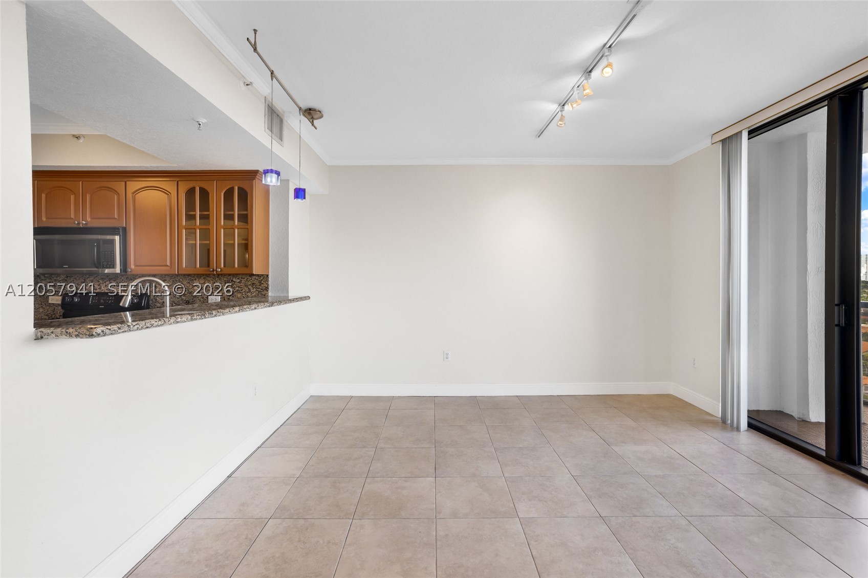2301 SW 27th Ave #1102, Miami FL 33145
