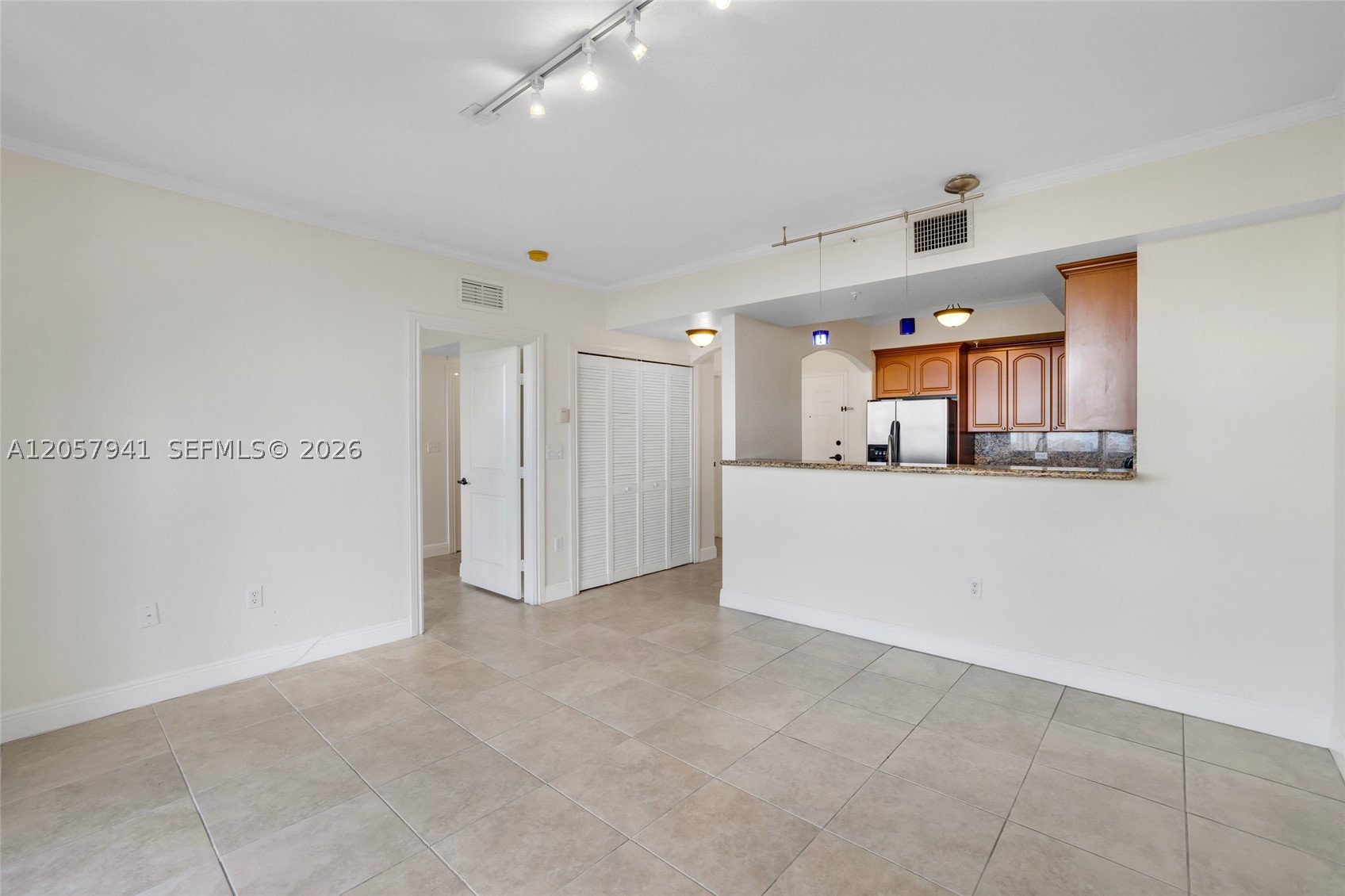 2301 SW 27th Ave #1102, Miami FL 33145