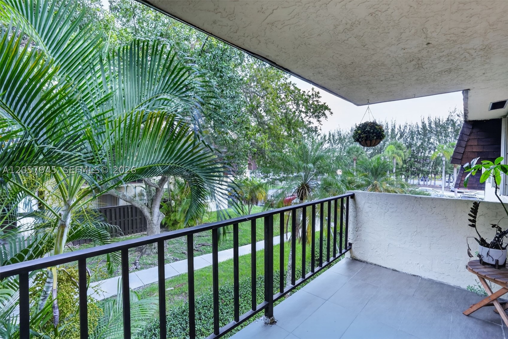13707 SW 91st Ct #Apt G, Miami FL 33176