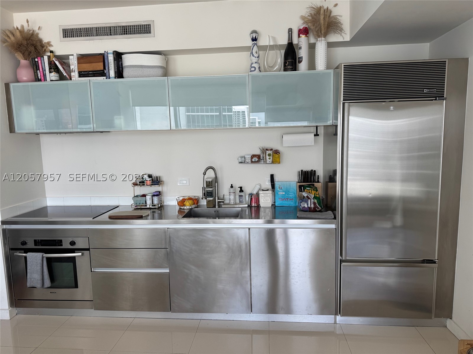 1040 Biscayne Blvd #2605, Miami FL 33132