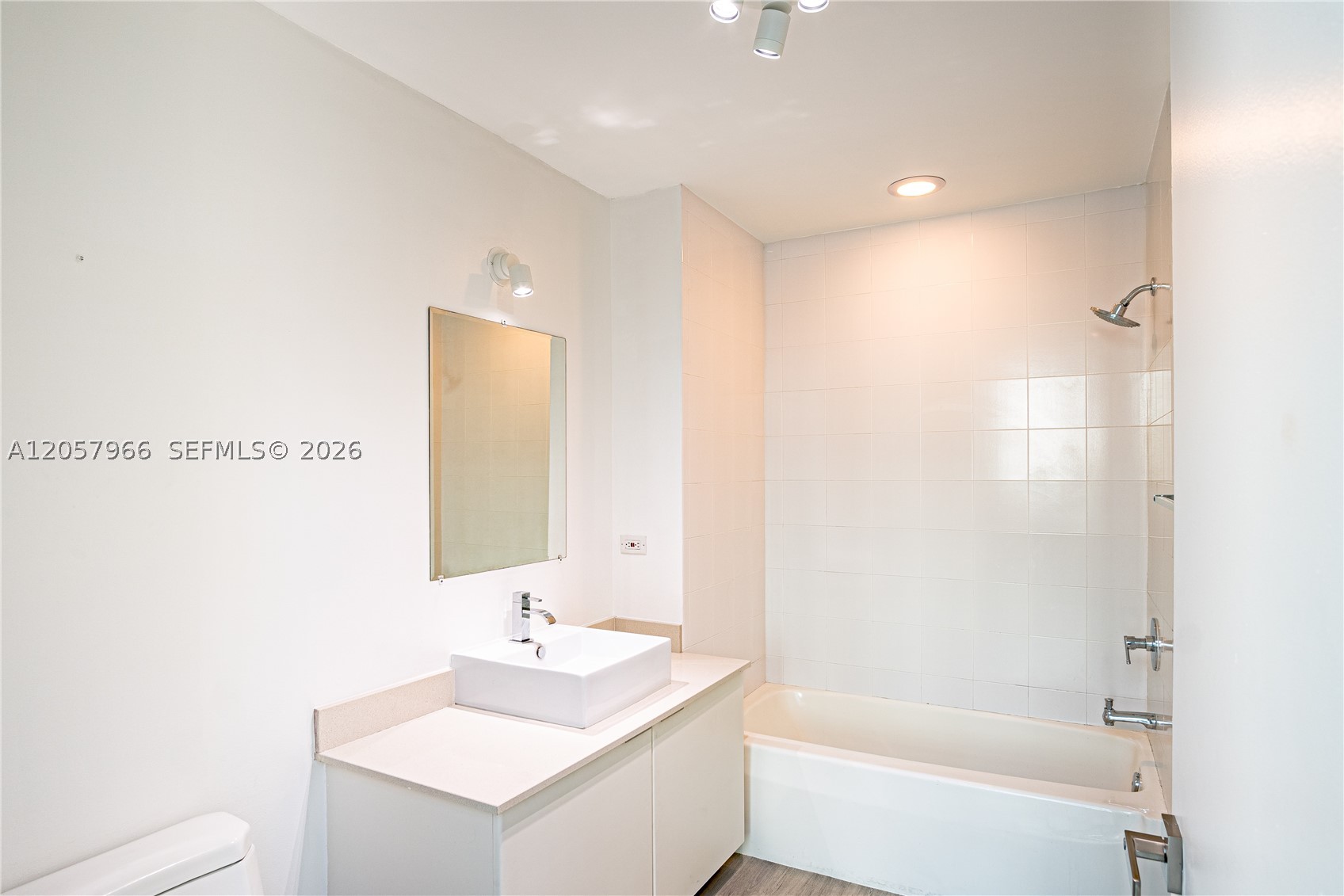 3301 NE 1st Ave #M0501, Miami FL 33137