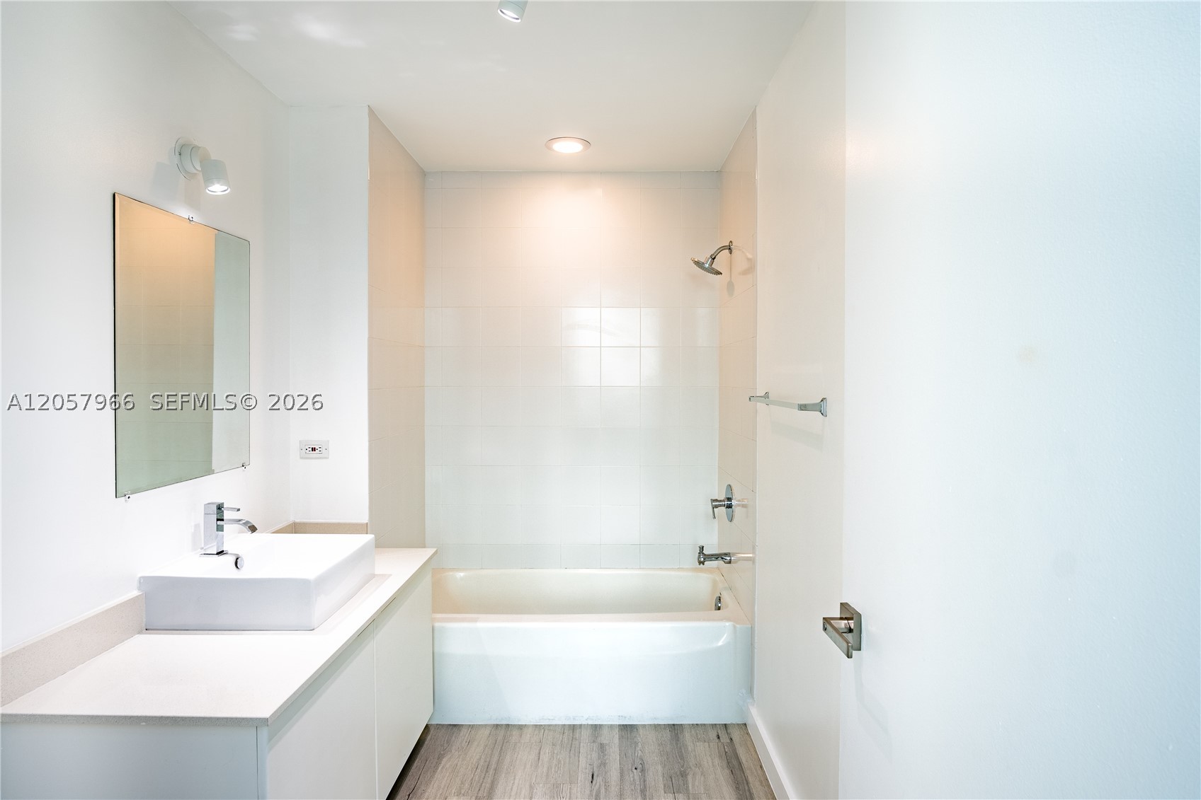 3301 NE 1st Ave #M0501, Miami FL 33137