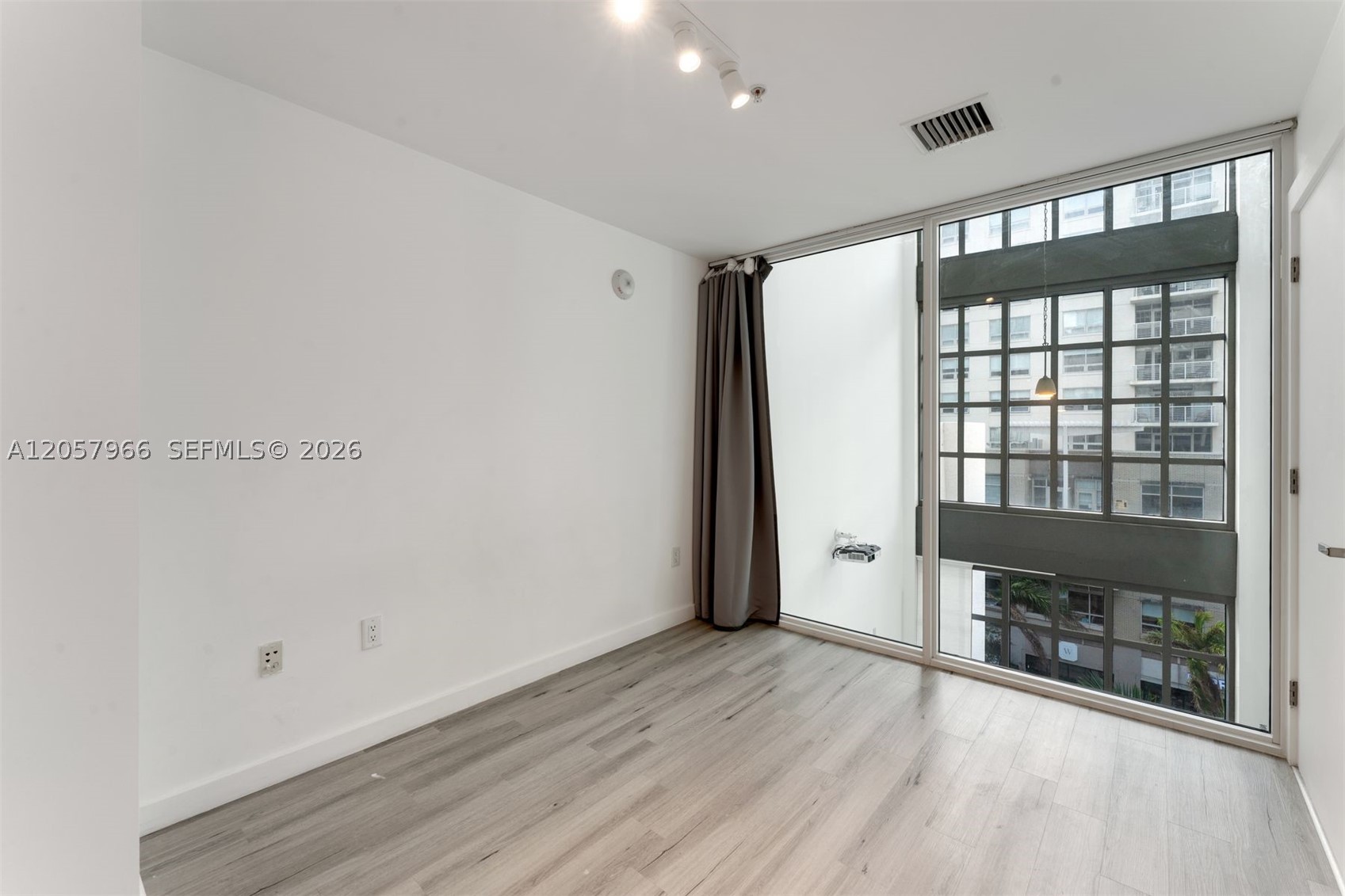 3301 NE 1st Ave #M0501, Miami FL 33137