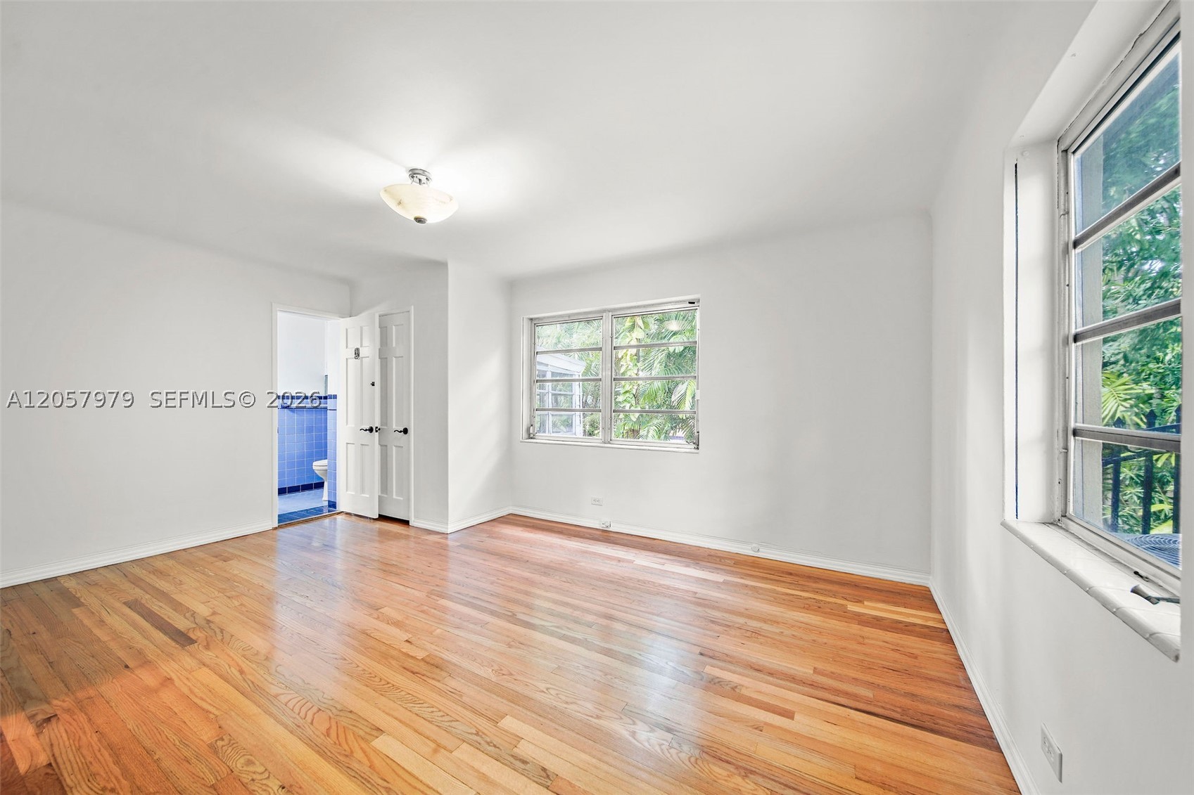 5842 Alton Rd, Miami Beach FL 33140