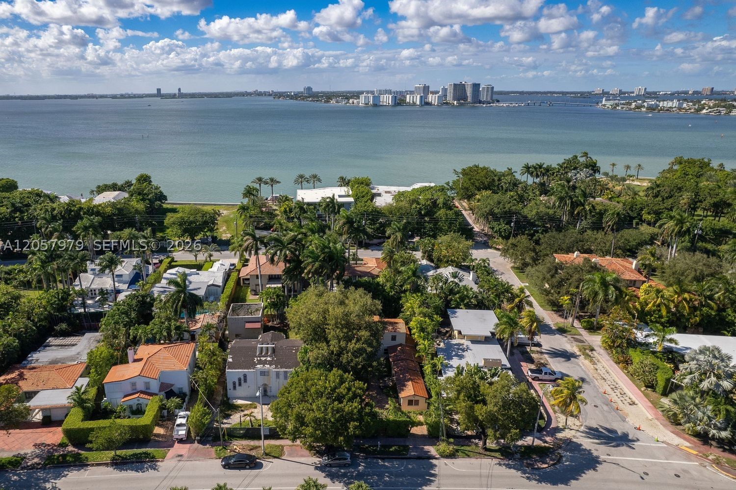 5842 Alton Rd, Miami Beach FL 33140