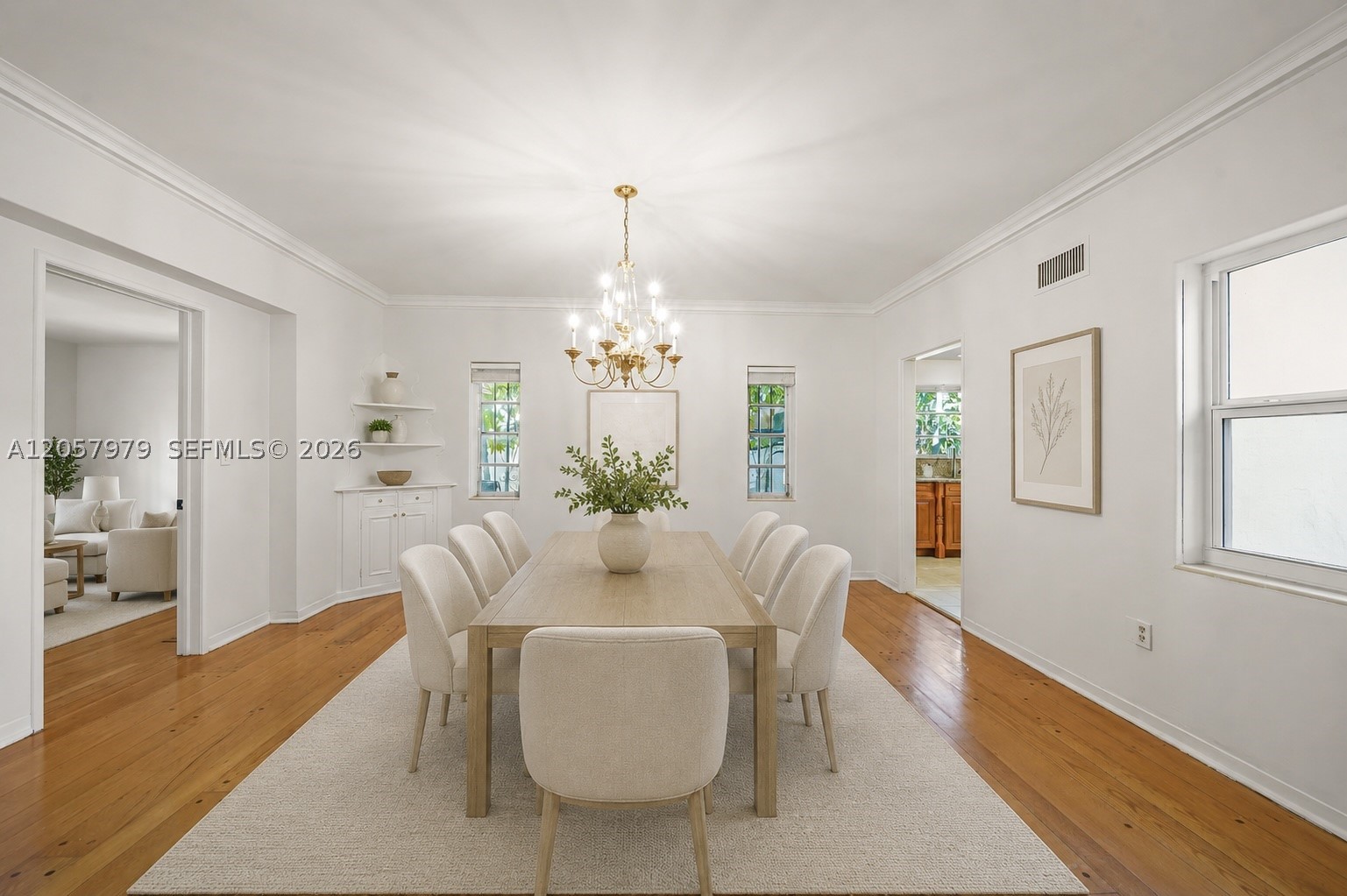 5842 Alton Rd, Miami Beach FL 33140