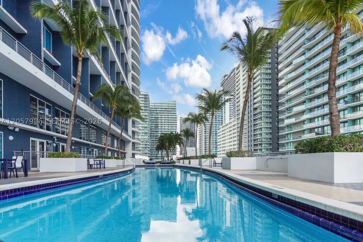 60 SW 13th St #3022, Miami FL 33130