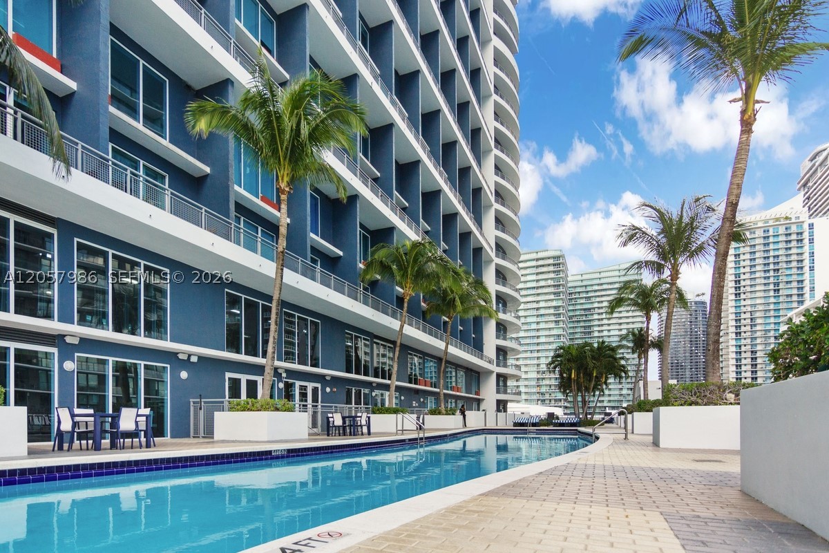 60 SW 13th St #3022, Miami FL 33130