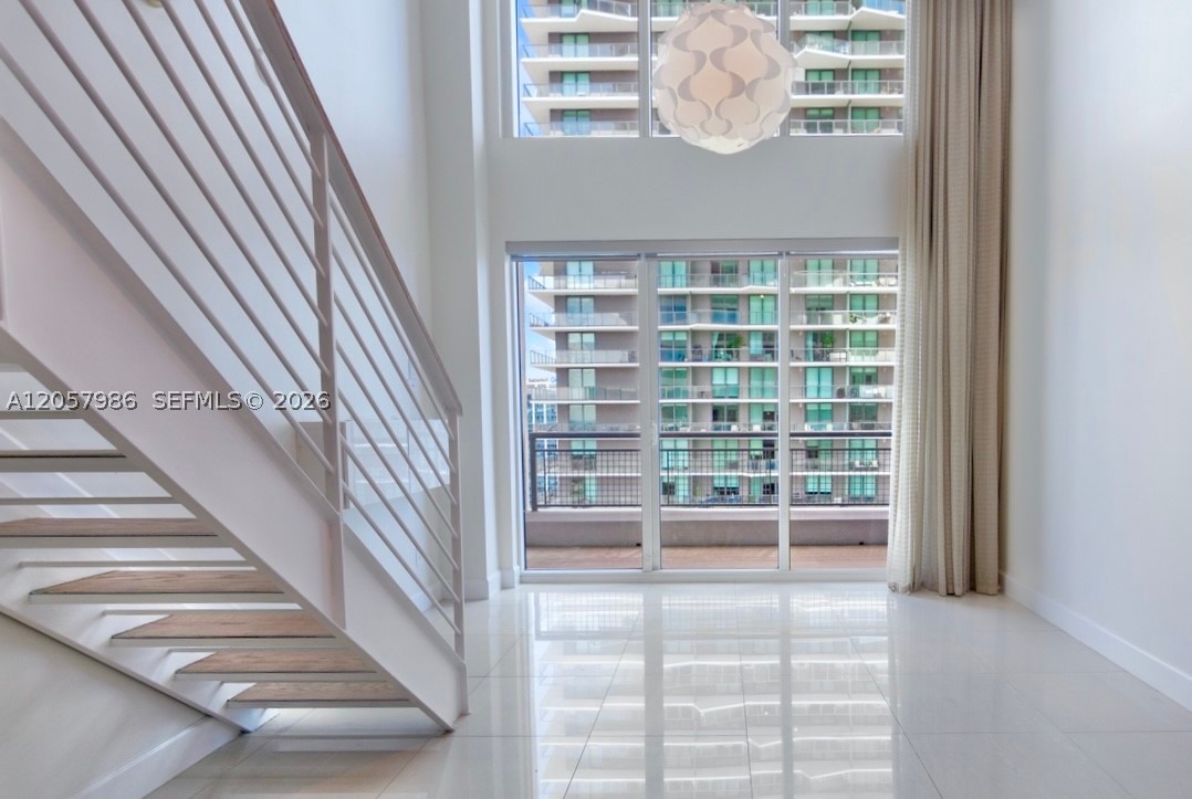 60 SW 13th St #3022, Miami FL 33130