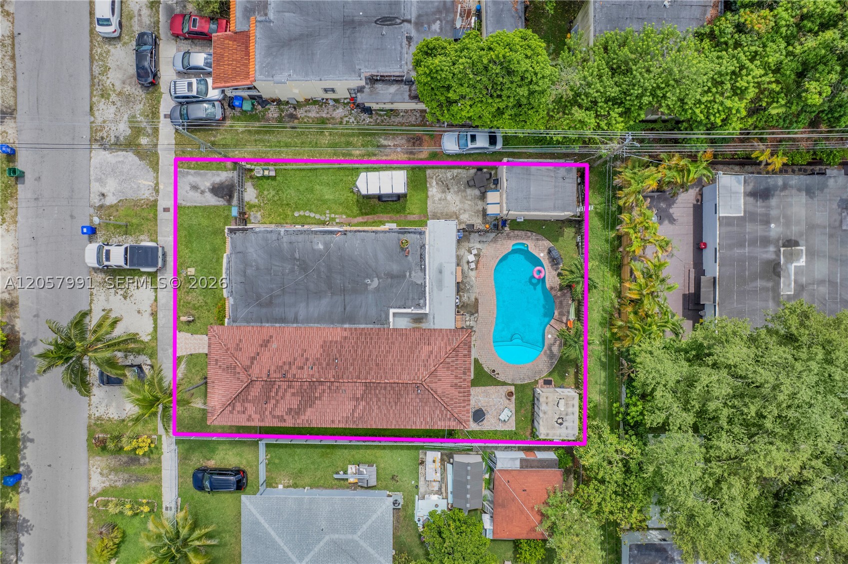 2204 SW 11th Ter, Miami FL 33135