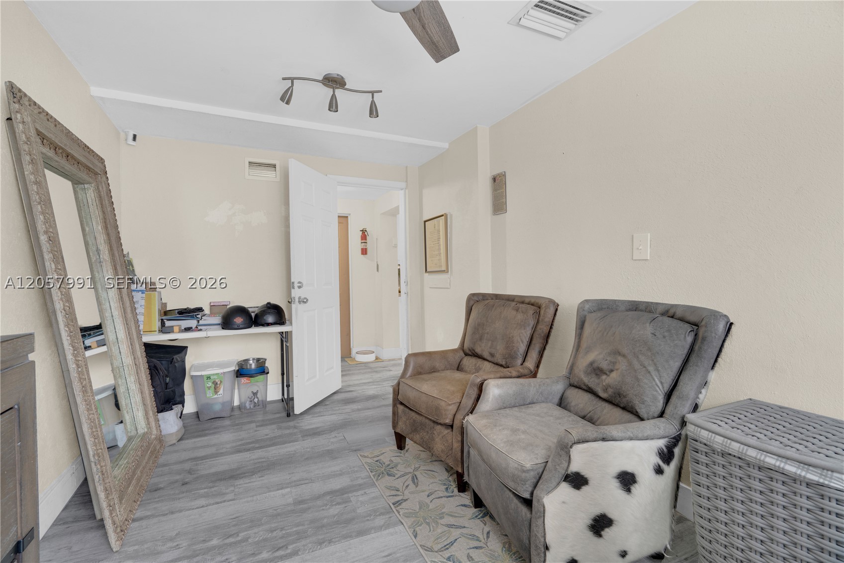 2204 SW 11th Ter, Miami FL 33135
