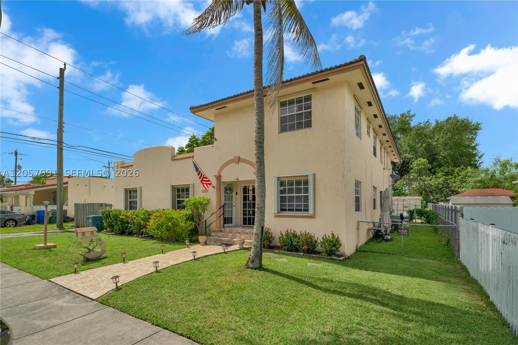 2204 SW 11th Ter, Miami FL 33135