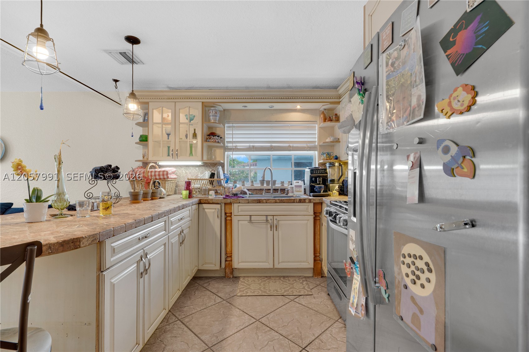 2204 SW 11th Ter, Miami FL 33135