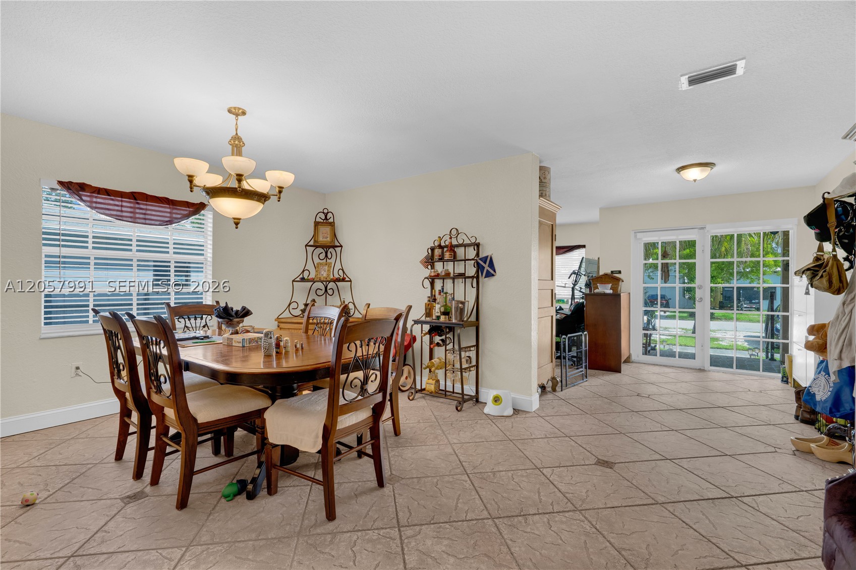 2204 SW 11th Ter, Miami FL 33135
