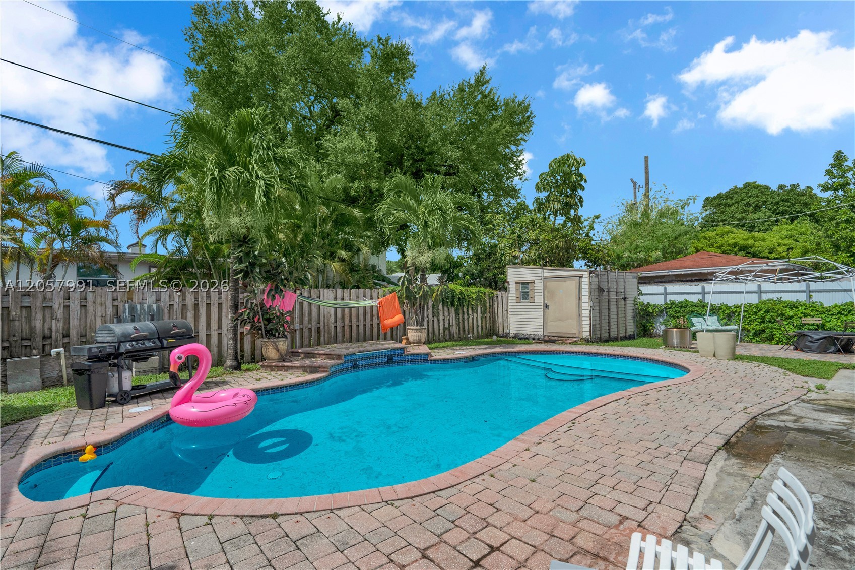 2204 SW 11th Ter, Miami FL 33135