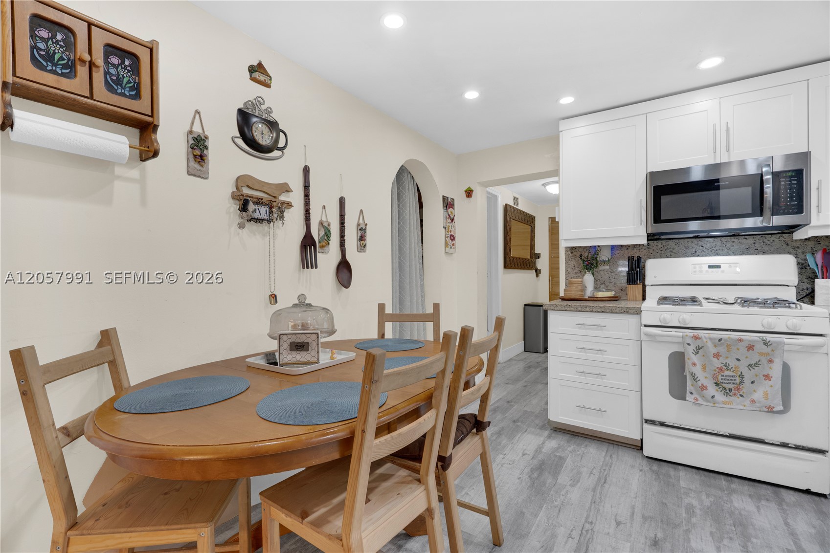 2204 SW 11th Ter, Miami FL 33135