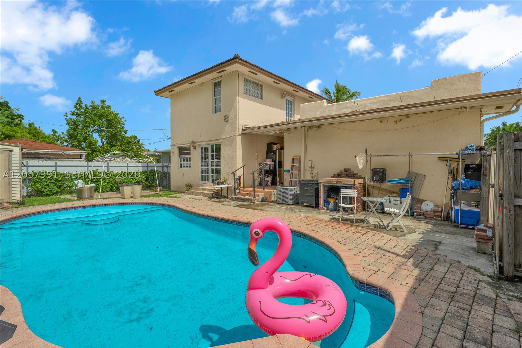2204 SW 11th Ter, Miami FL 33135