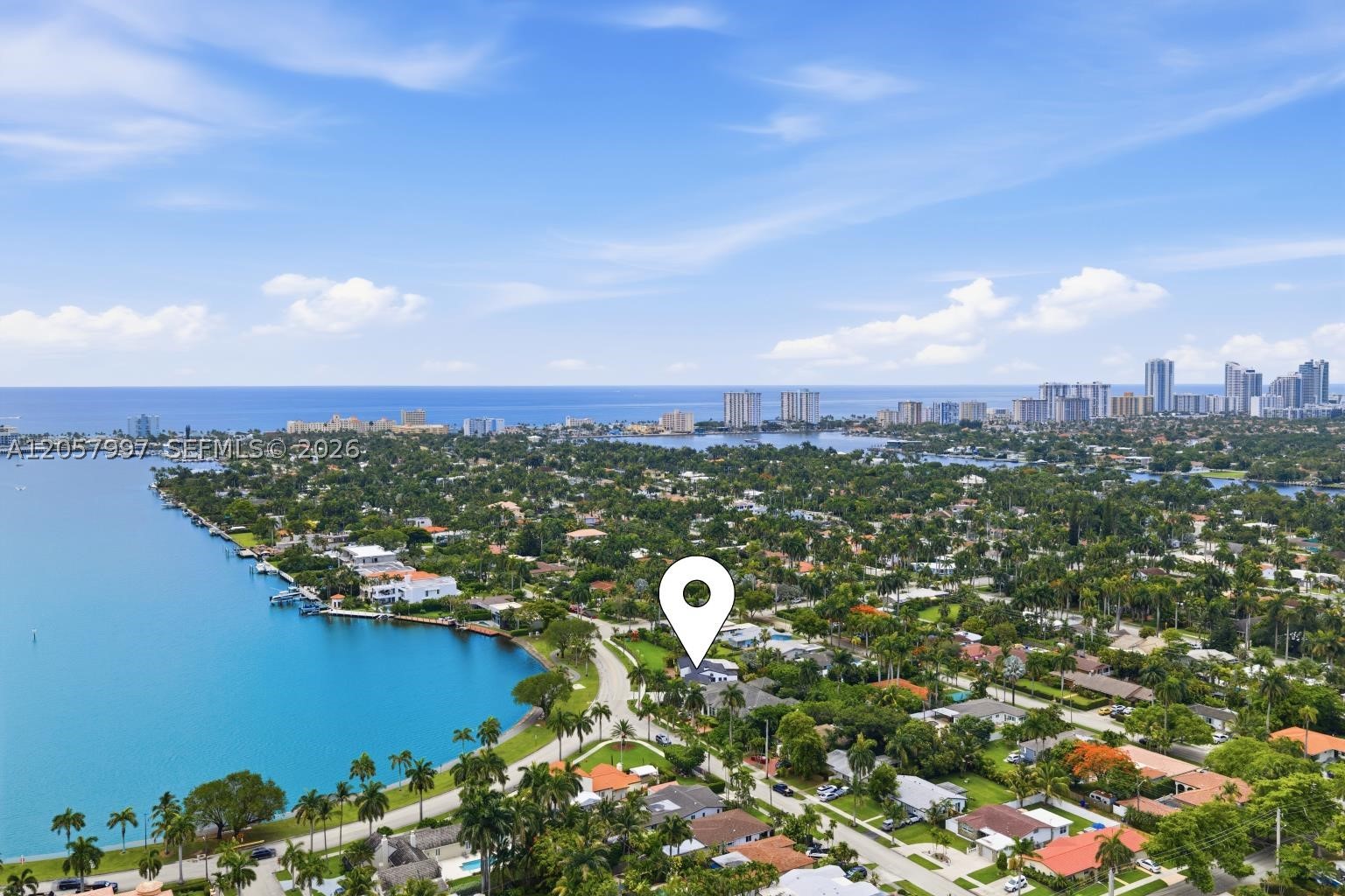 1204 S Northlake Dr, Hollywood FL 33019