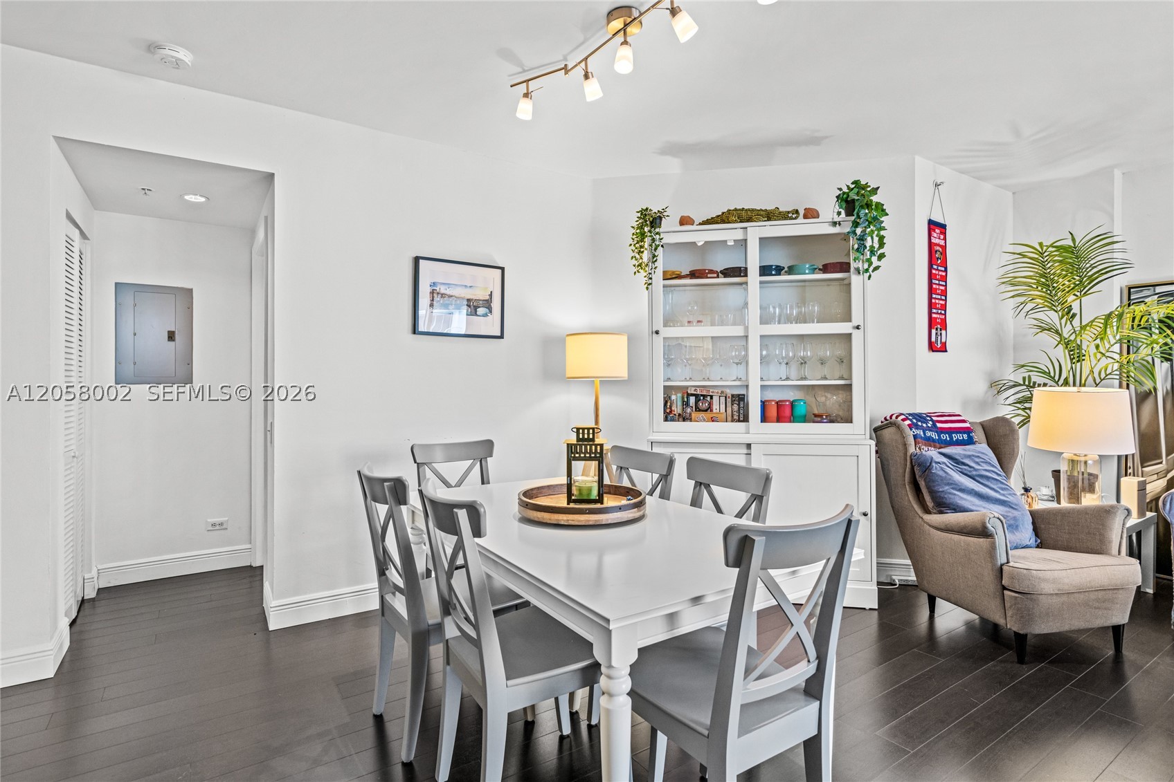 701 Brickell Key Blvd #604, Miami FL 33131