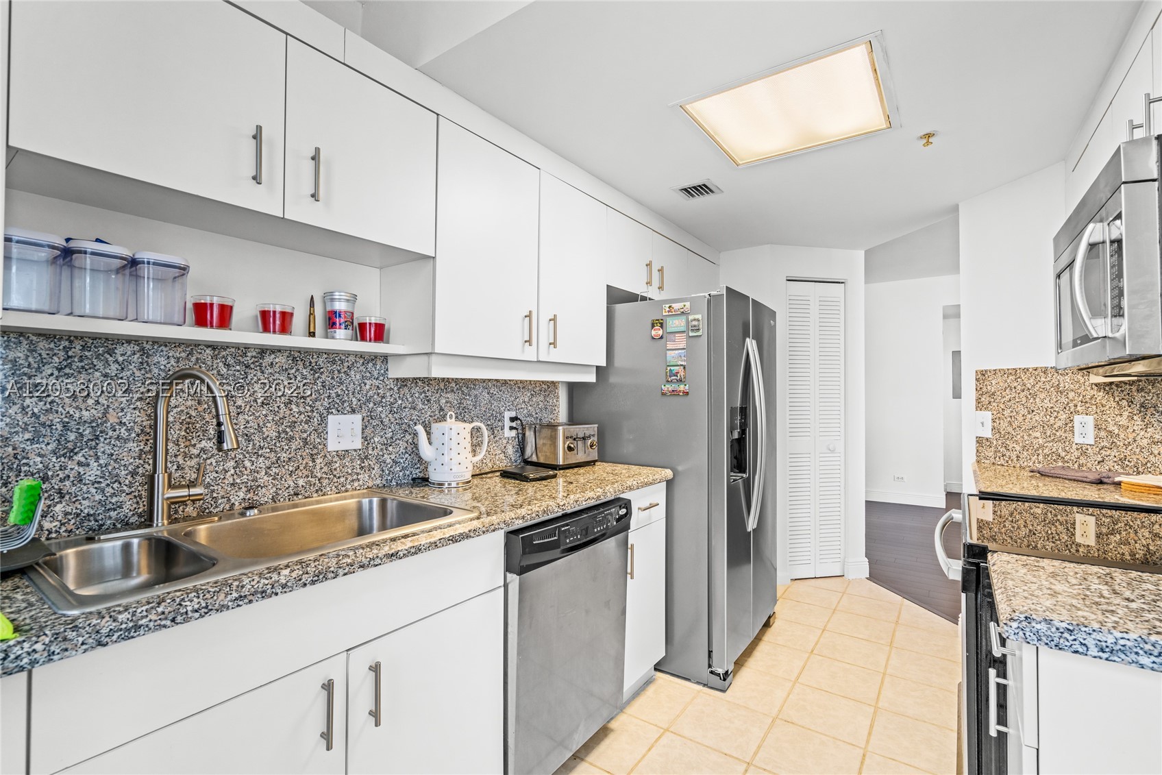 701 Brickell Key Blvd #604, Miami FL 33131
