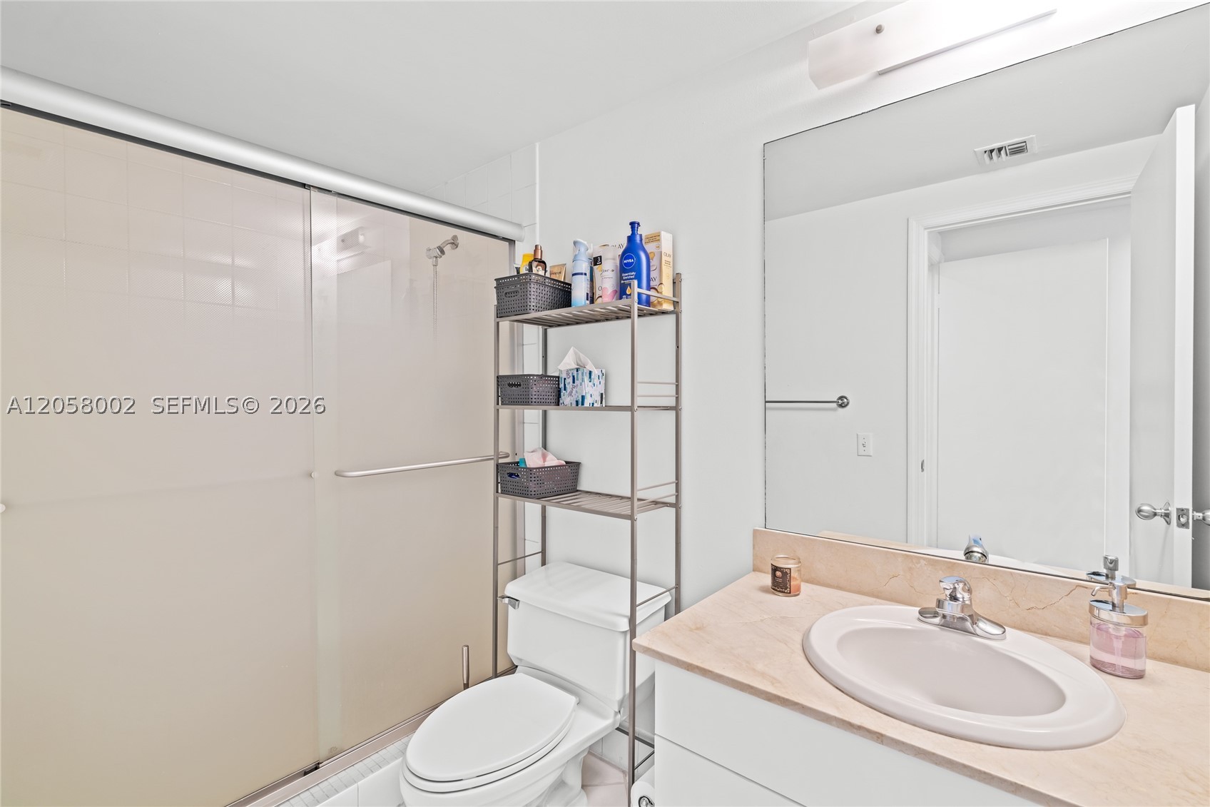 701 Brickell Key Blvd #604, Miami FL 33131