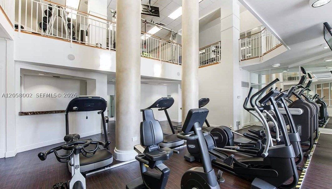 701 Brickell Key Blvd #604, Miami FL 33131