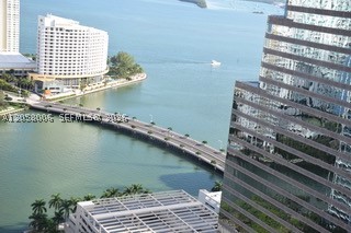 55 SE 6th St #3906W, Miami FL 33131