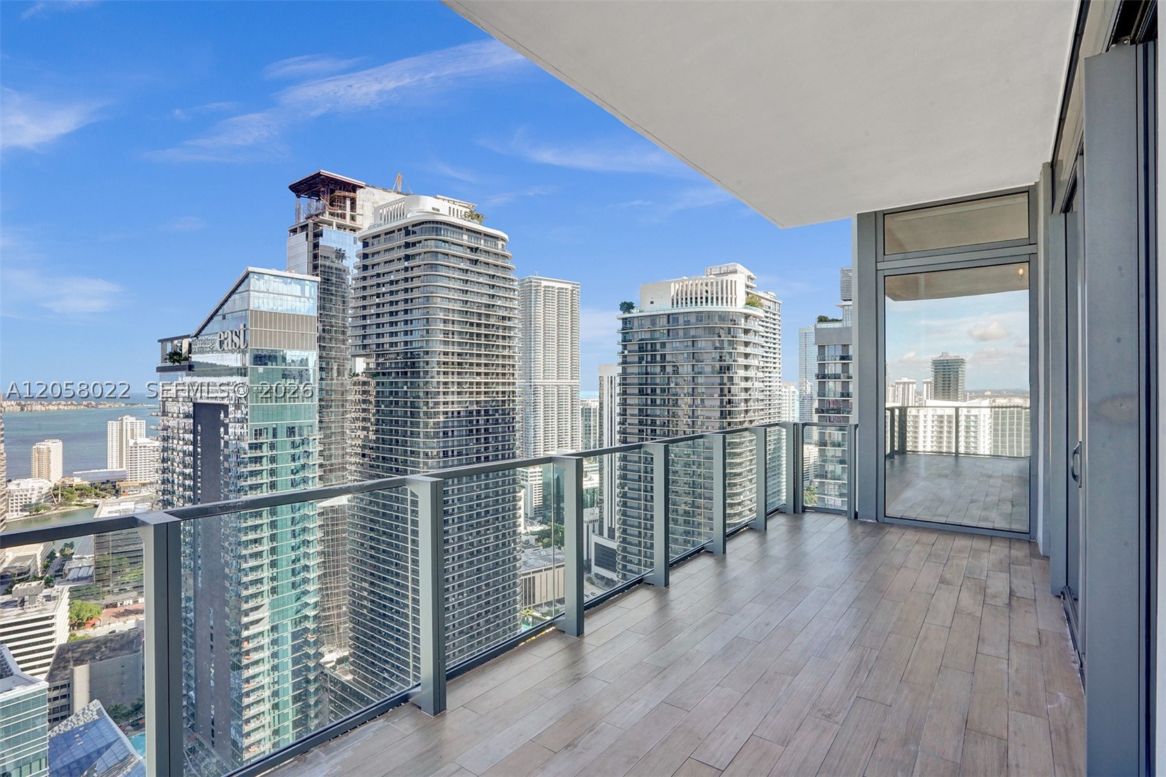 88 SW 7th St #4011, Miami FL 33130