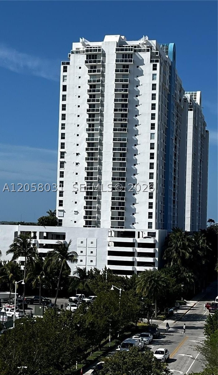 1701 Sunset Harbour Dr #L704, Miami Beach FL 33139