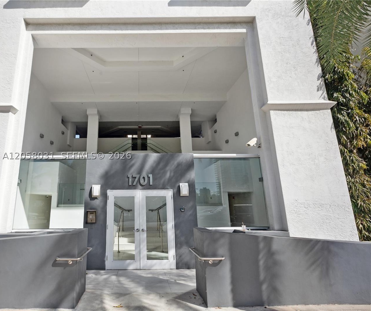 1701 Sunset Harbour Dr #L704, Miami Beach FL 33139