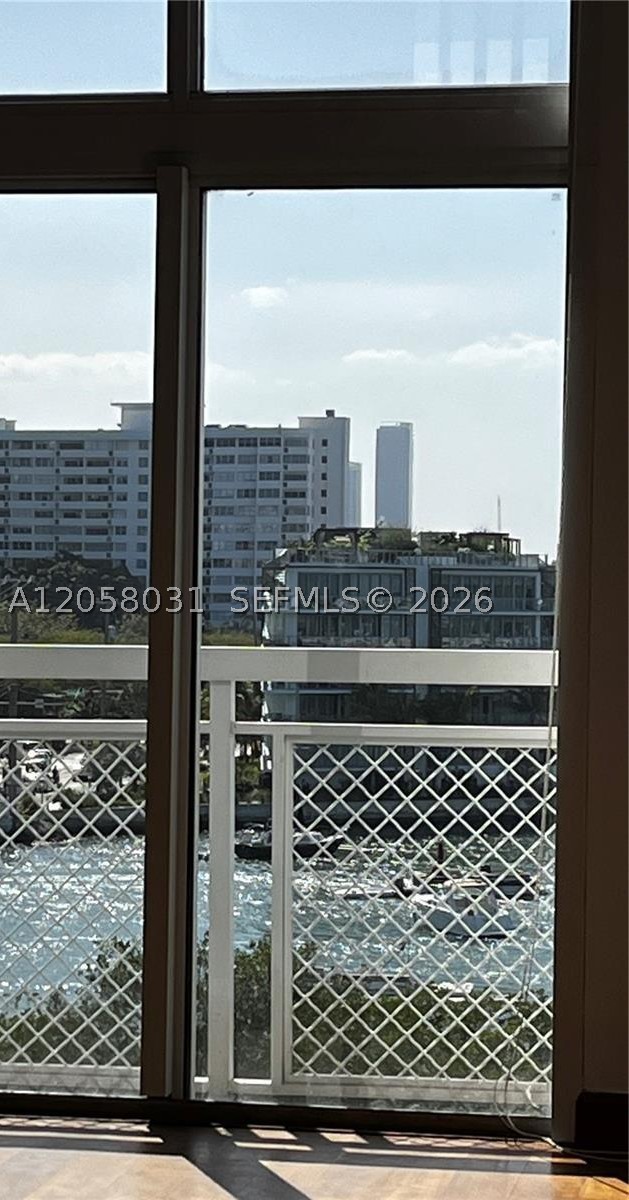 1701 Sunset Harbour Dr #L704, Miami Beach FL 33139