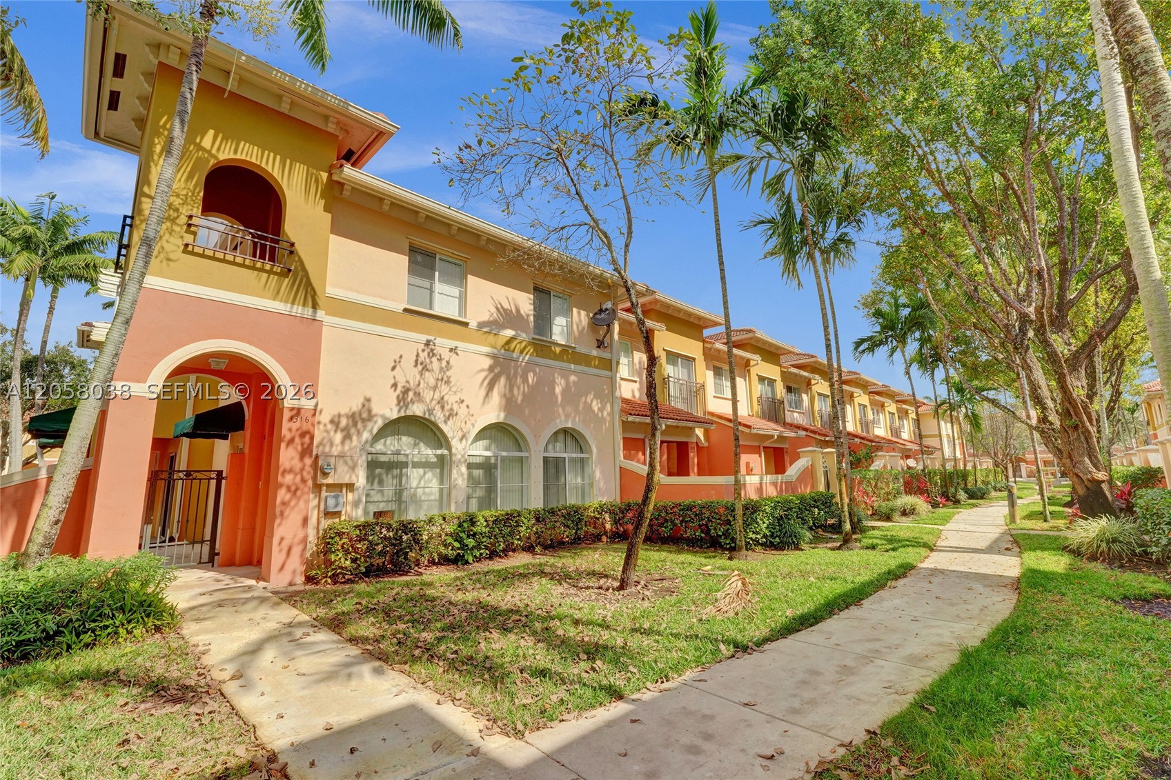 1315 N Santa Catalina Cir #1315, North Lauderdale FL 33068