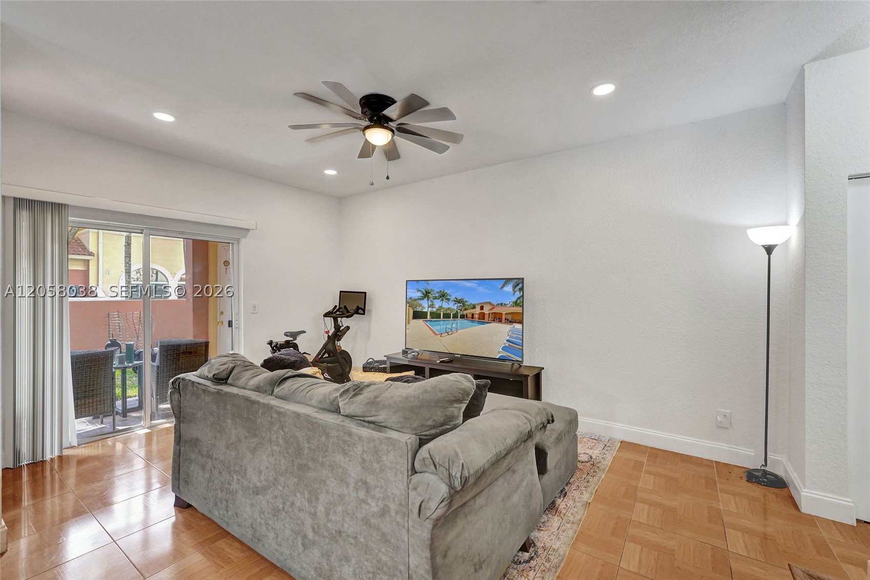 1315 N Santa Catalina Cir #1315, North Lauderdale FL 33068