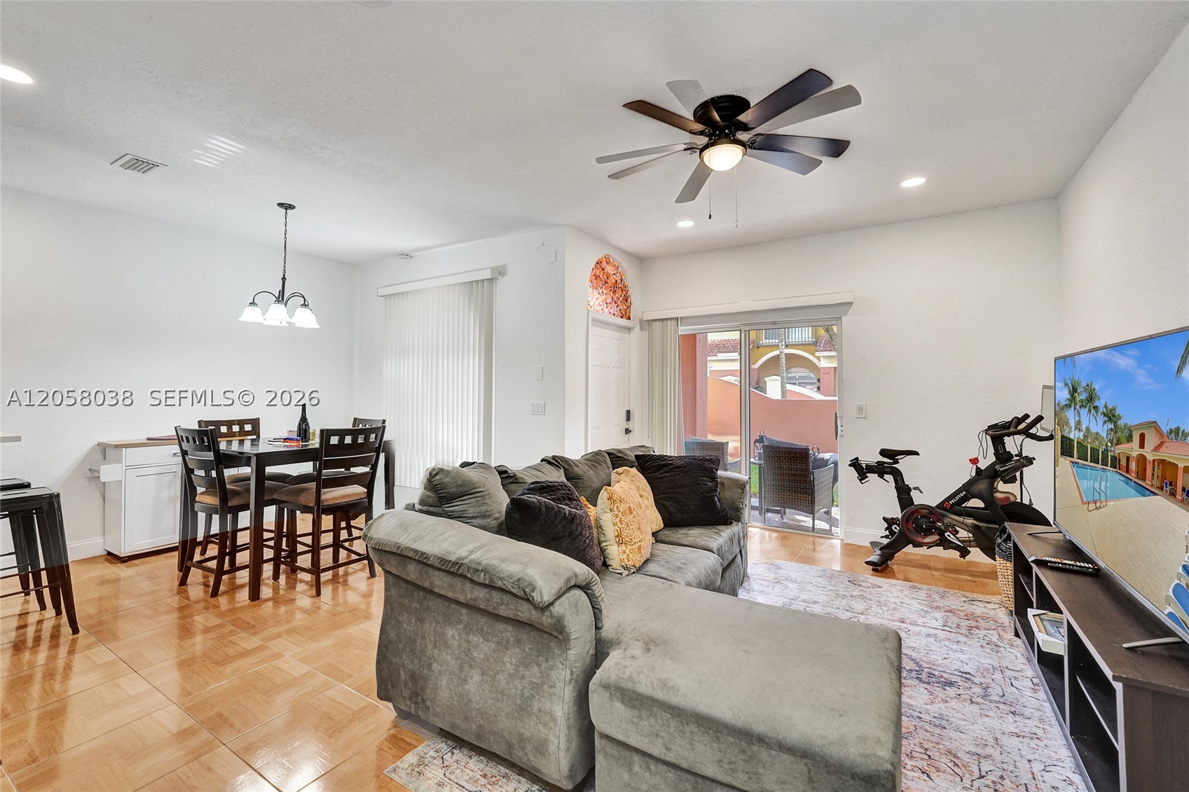 1315 N Santa Catalina Cir #1315, North Lauderdale FL 33068