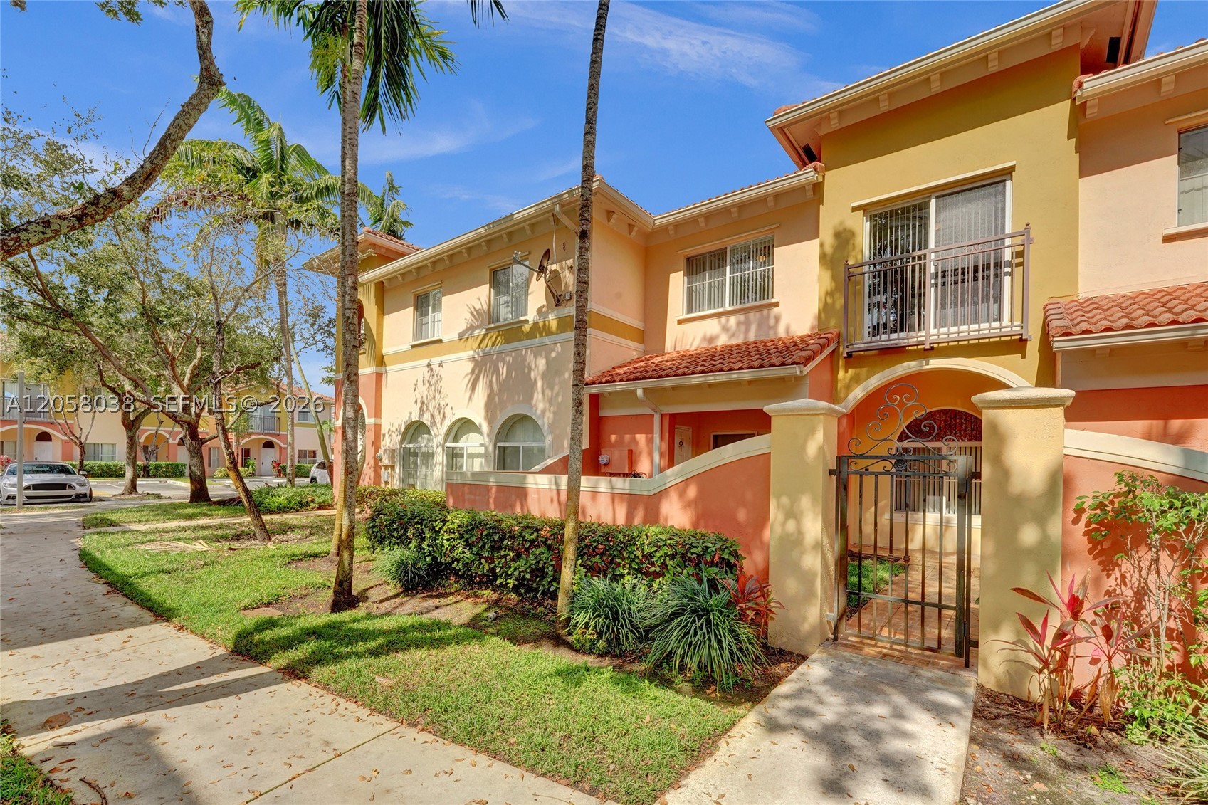 1315 N Santa Catalina Cir #1315, North Lauderdale FL 33068