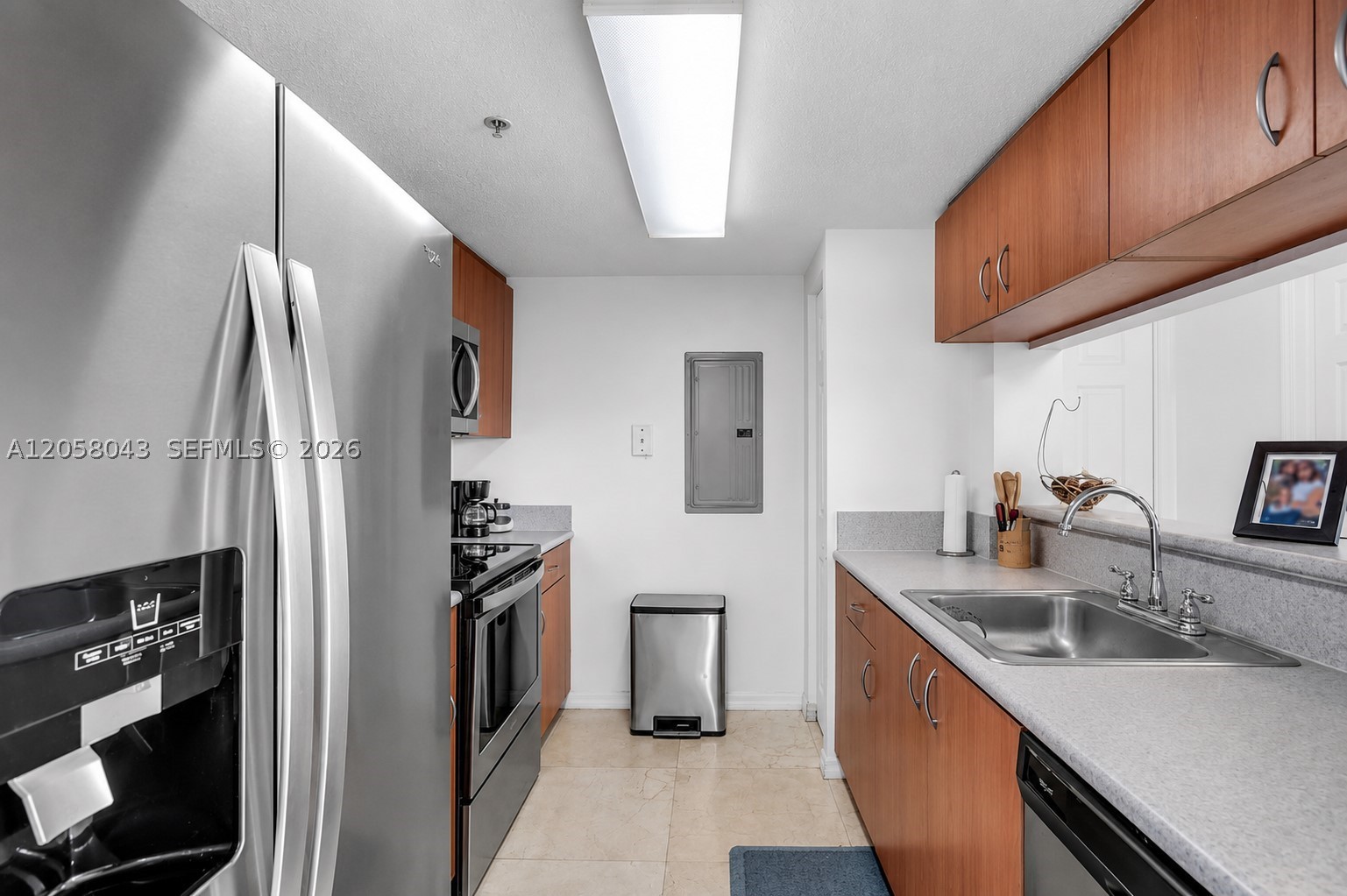 816 NW 11th St #607, Miami FL 33136