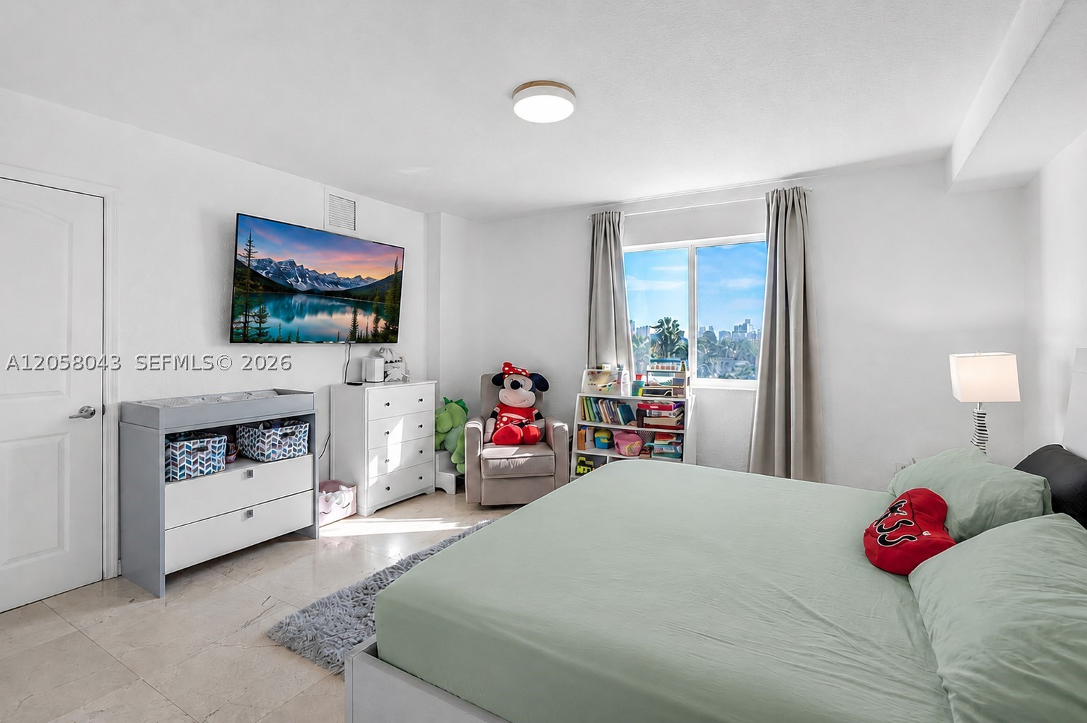 816 NW 11th St #607, Miami FL 33136