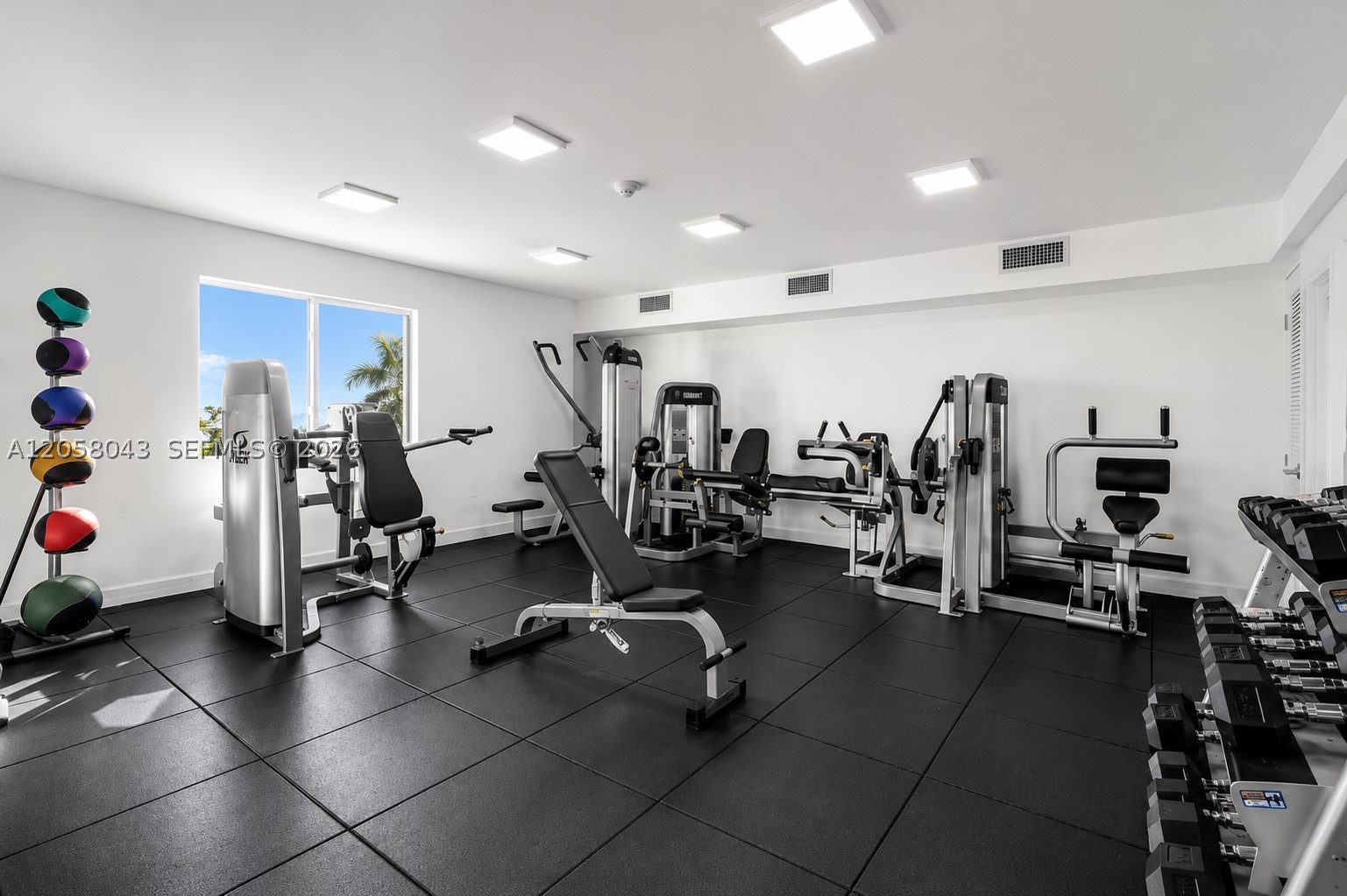 816 NW 11th St #607, Miami FL 33136