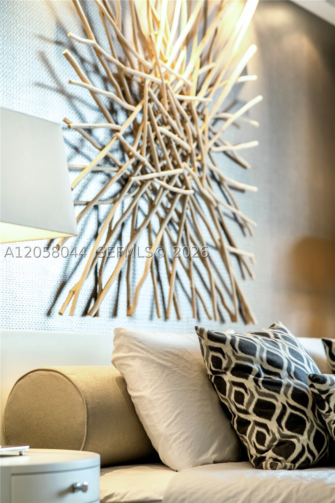 475 Brickell Ave #5013, Miami FL 33131