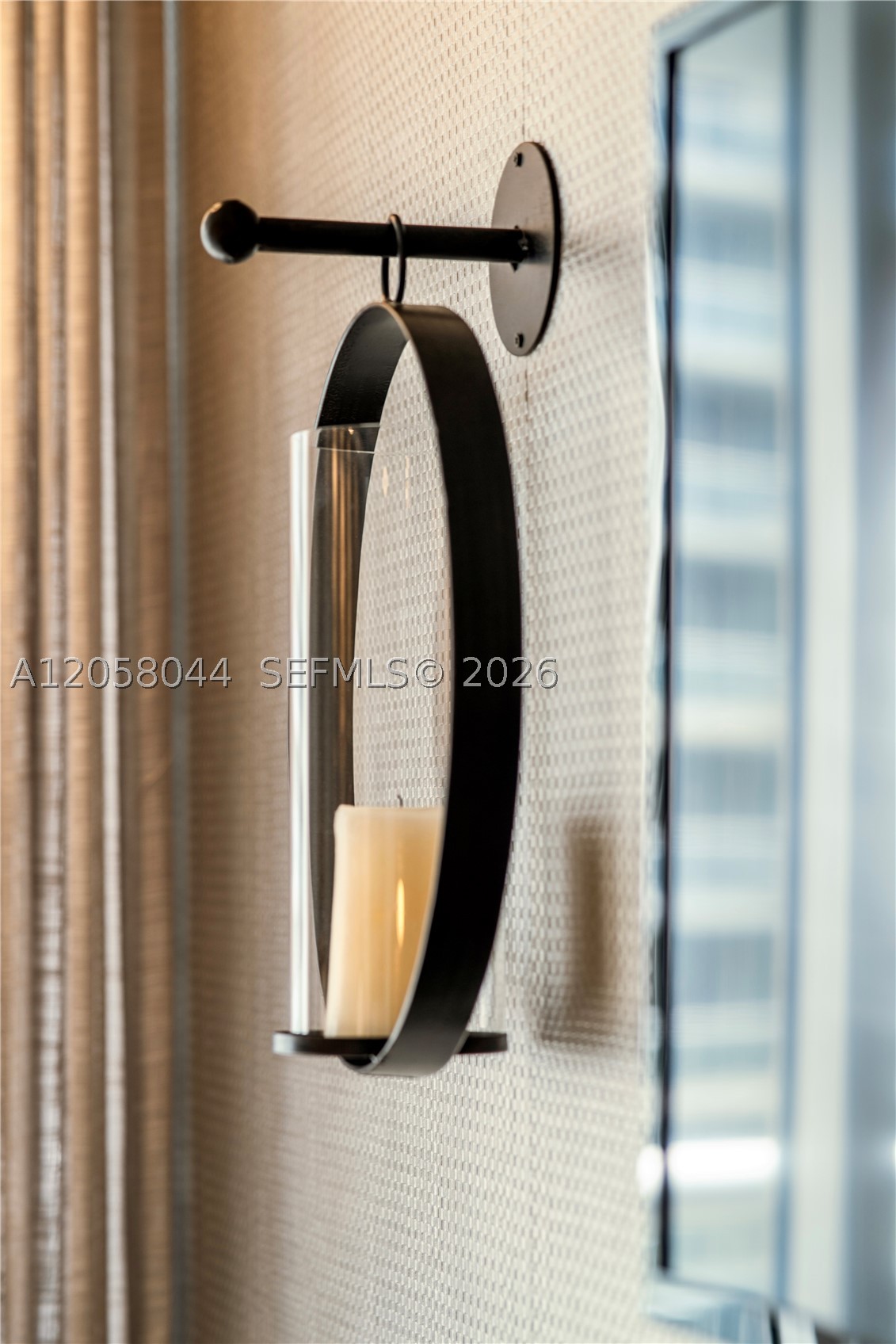 475 Brickell Ave #5013, Miami FL 33131