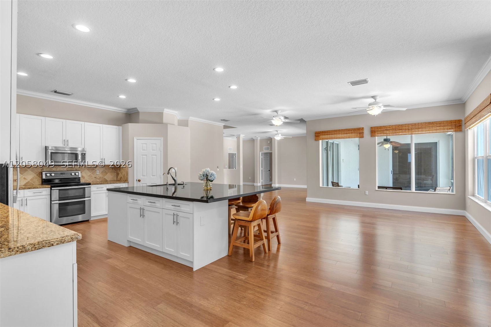 3140 Fairways Dr, Homestead FL 33035
